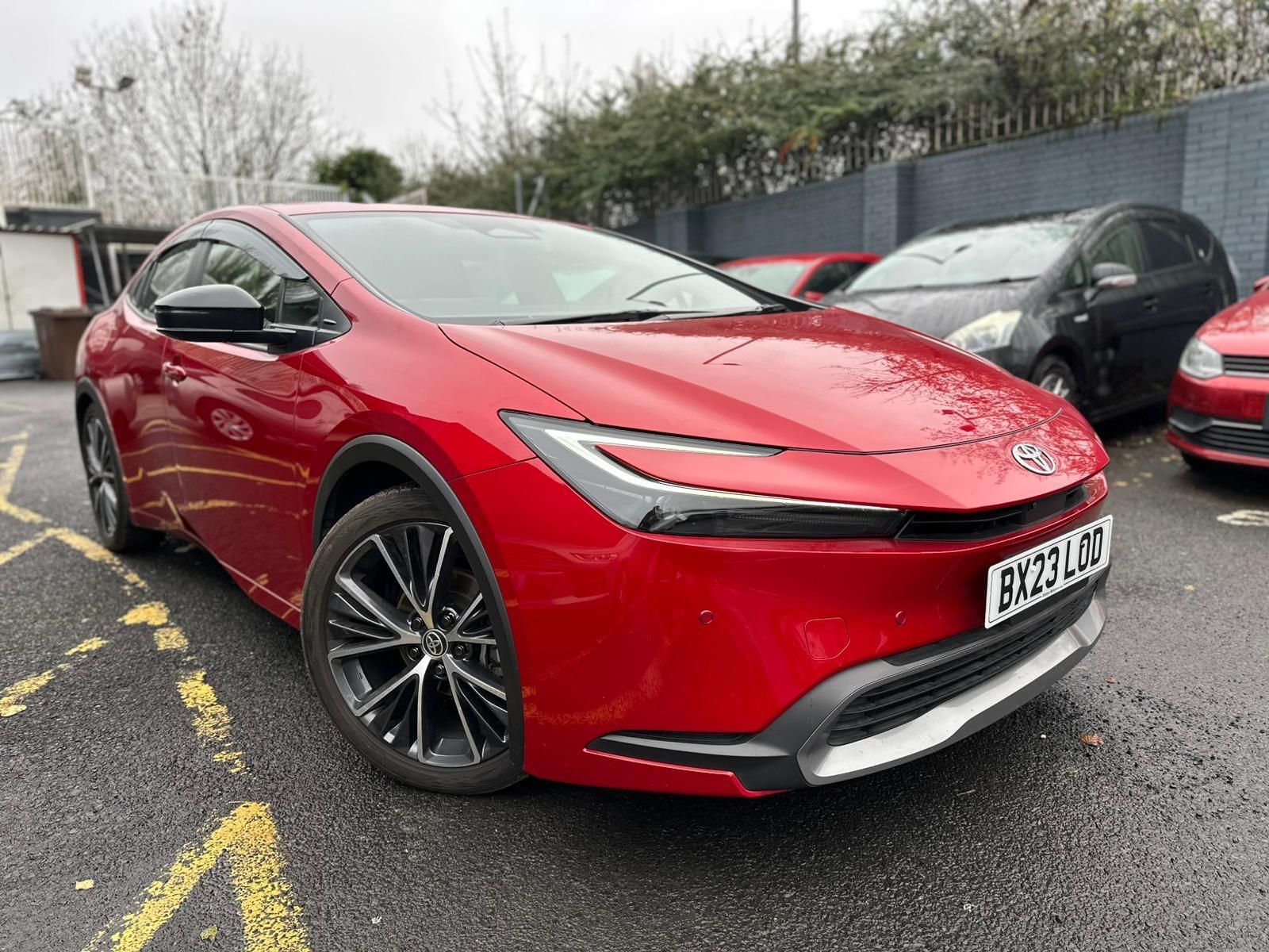 Toyota **SOLD** Prius - 1.8 Hybrid VVhT CVT Design 5dr Image